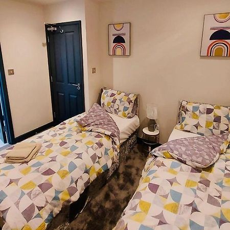 Green Lantern, Private En-Suite Double Bedroom Aveley Екстер'єр фото