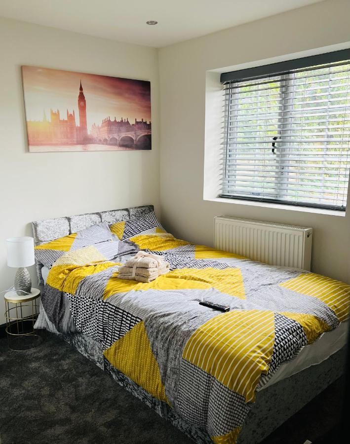 Green Lantern, Private En-Suite Double Bedroom Aveley Екстер'єр фото